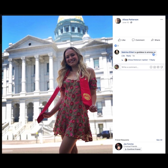 🚫 BEWARE OF THIS POSHER 🚫 - Picture 5 of 7